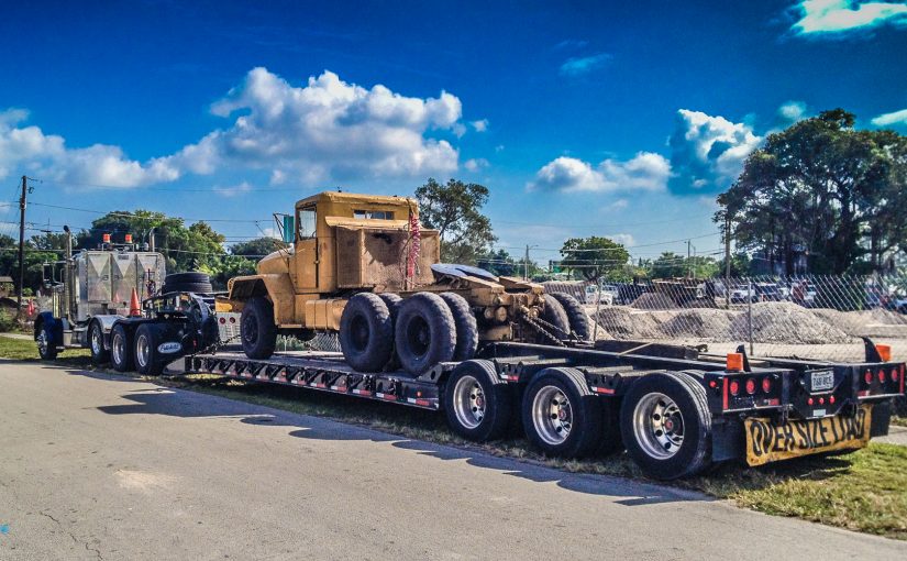 Heavy Haul Trucking – 7 Things to Analyze Before Hiring Trucking Company