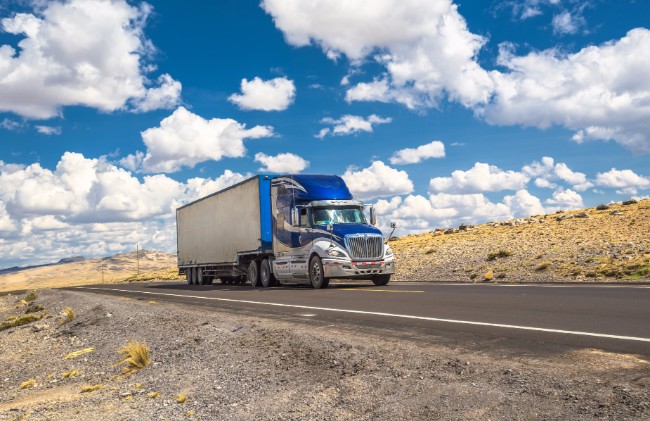 Summer Trucking Heat Hacks – 15 Tips to Stay Cool