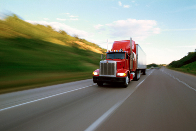 Top 30 Truck Driving Tips From Experienced Truck Drivers