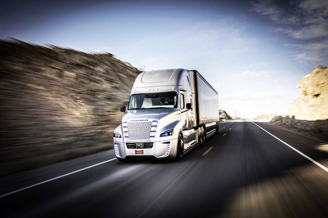 Top 30 Truck Driving Tips From Experienced Truck Drivers